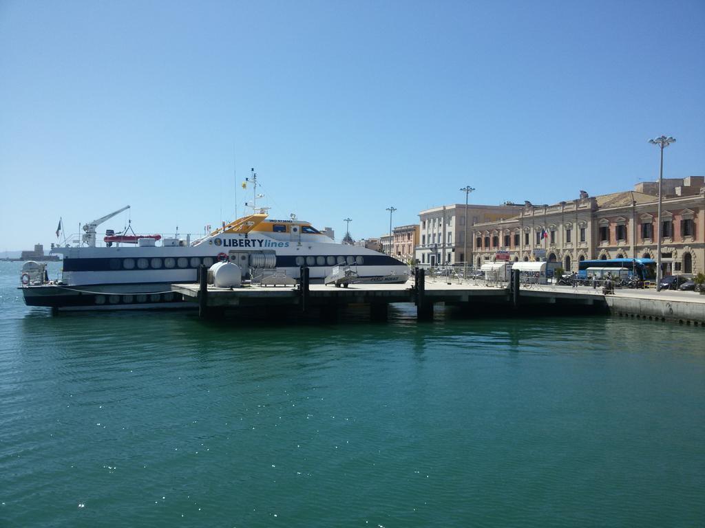 Bed And Breakfast Almaran Trapani Exterior photo